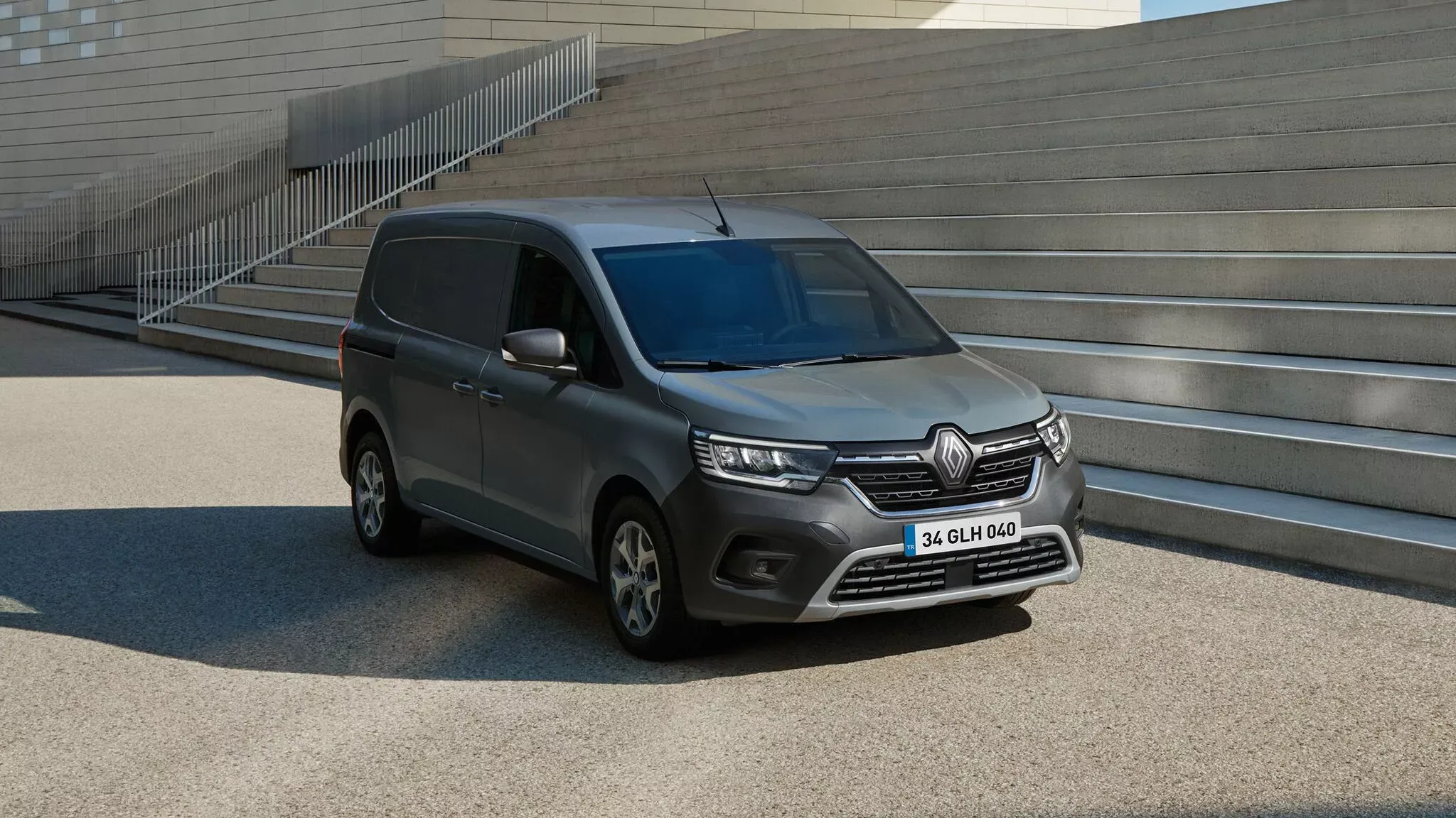 RENAULT KANGOO VAN - YENİ MASTER AİLESİ.webp
